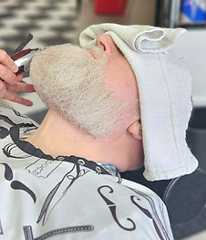 Hot towel straight razor shave — Esquire Barbershop Brandon MB
